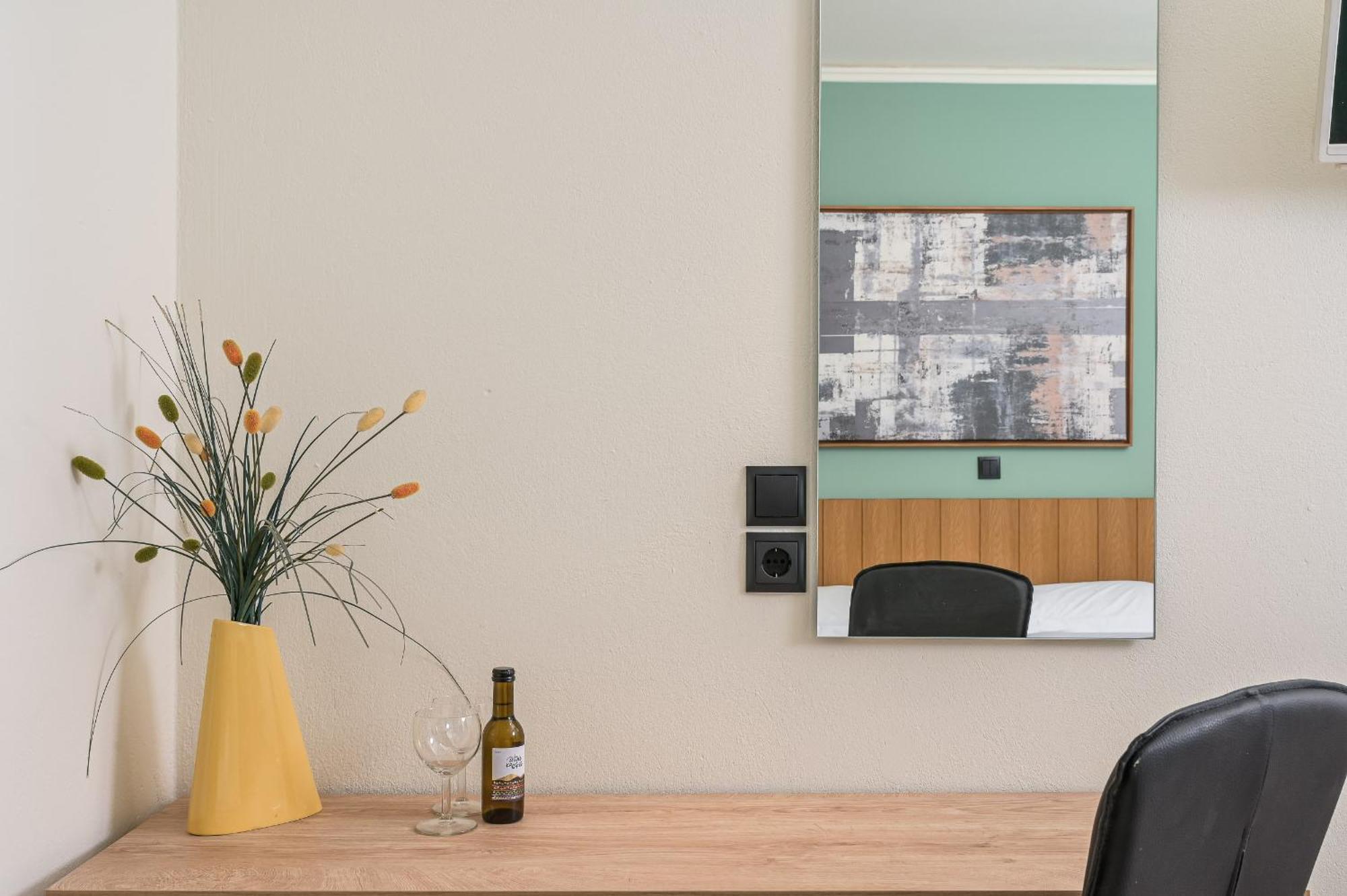 Emily Hotel Agía Paraskeví エクステリア 写真