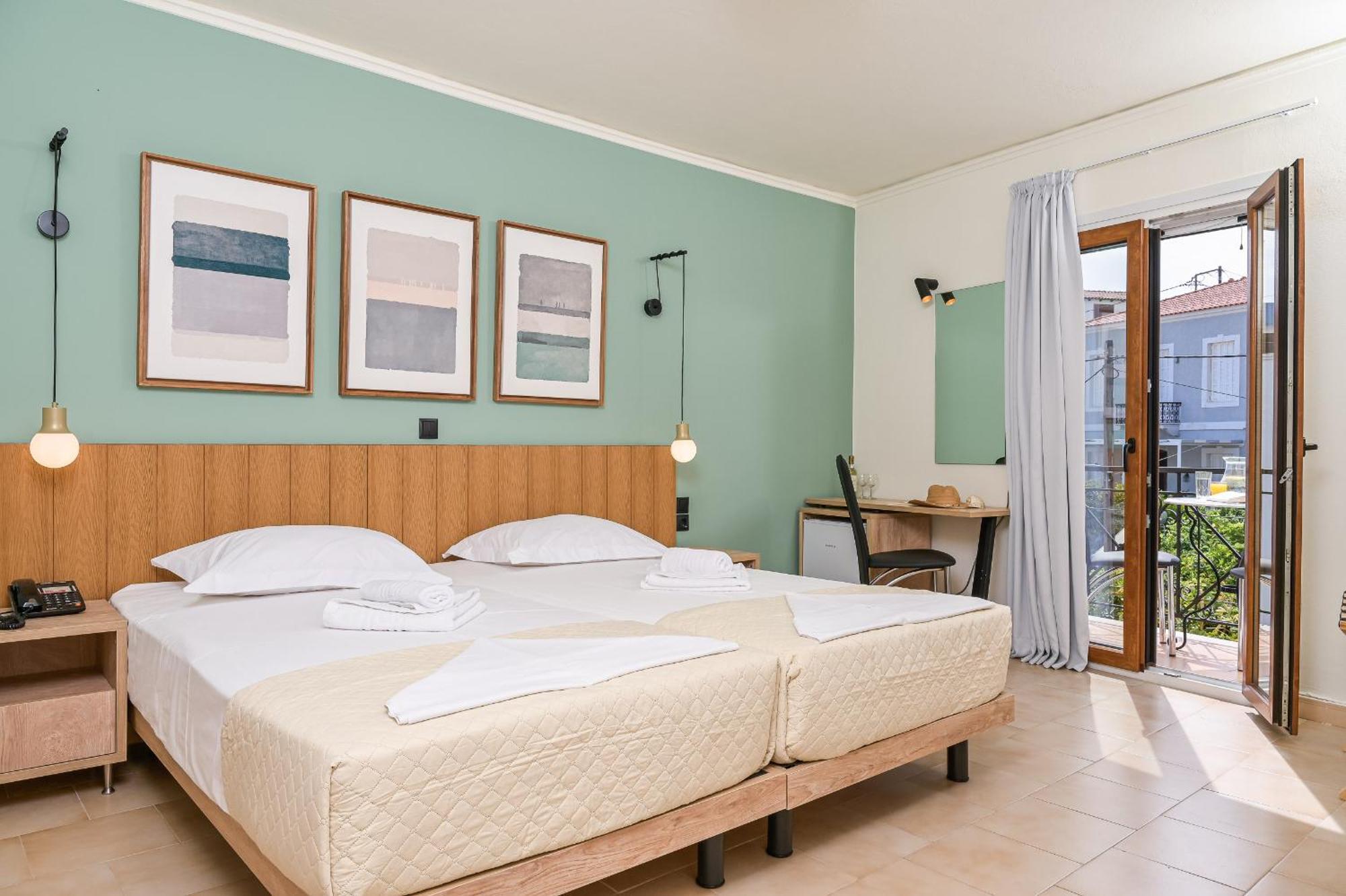 Emily Hotel Agía Paraskeví エクステリア 写真