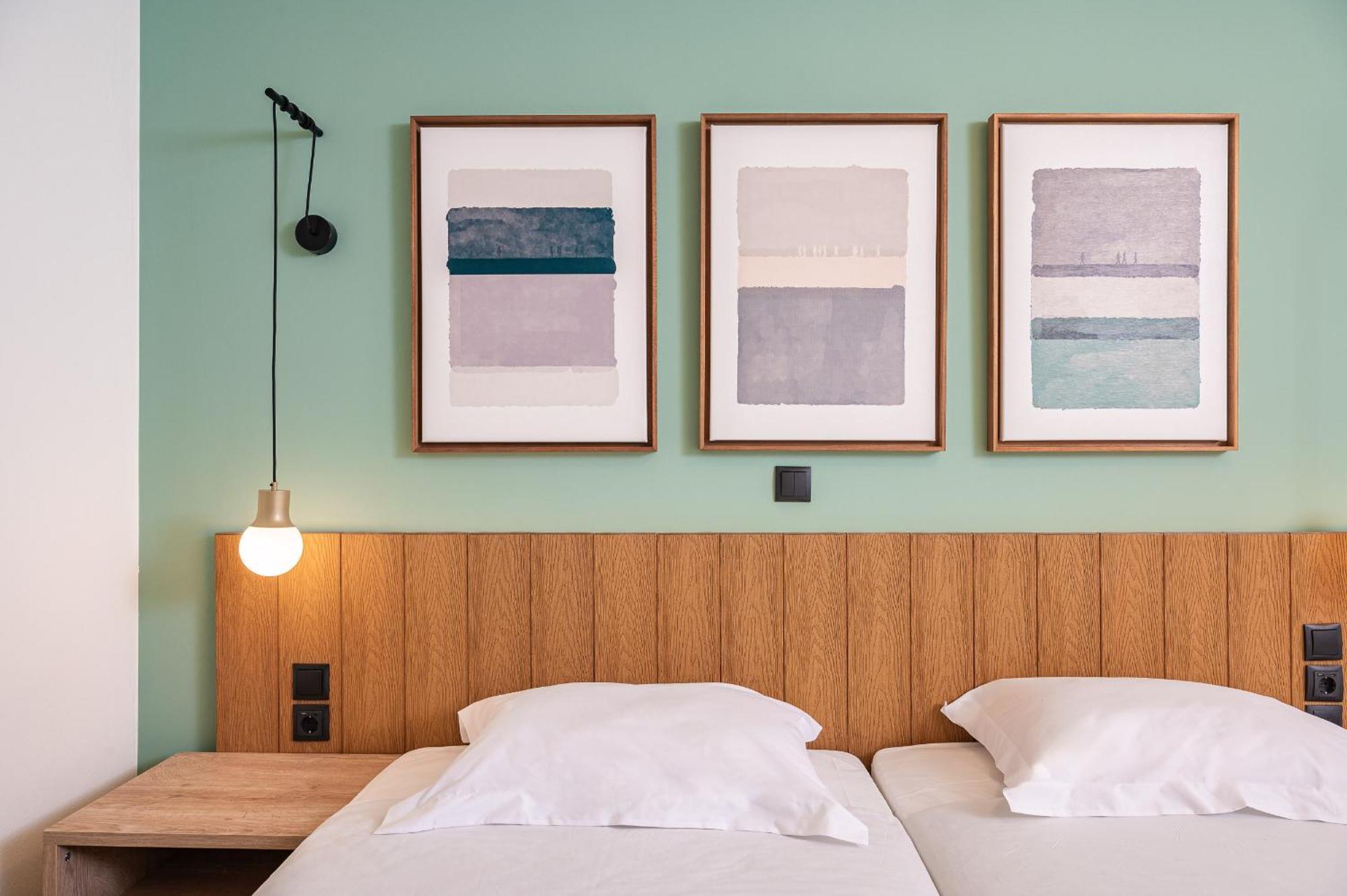 Emily Hotel Agía Paraskeví エクステリア 写真