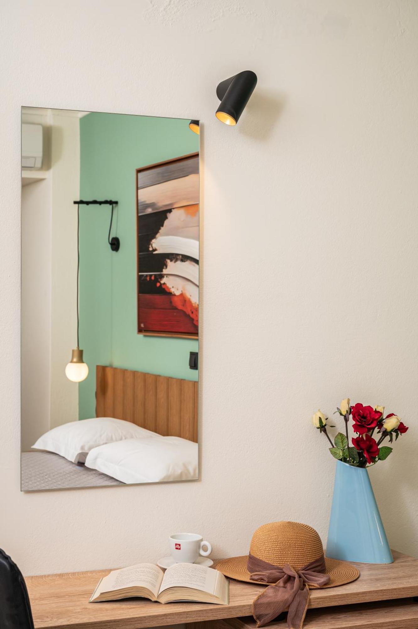 Emily Hotel Agía Paraskeví エクステリア 写真